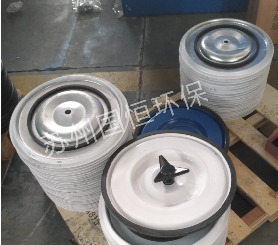 斜插式除尘器盖板与手轮